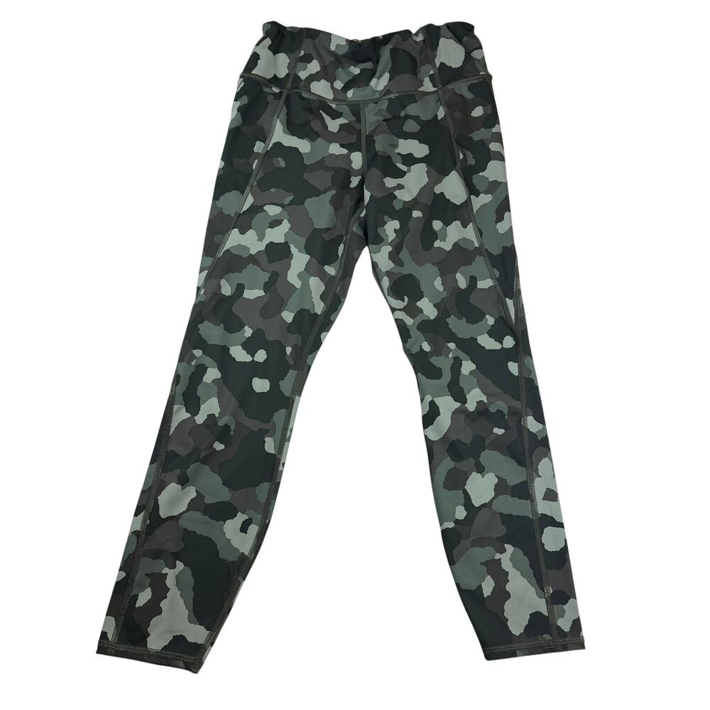 Athleta Lightning Camo 7/8 Tight Leggings Size M